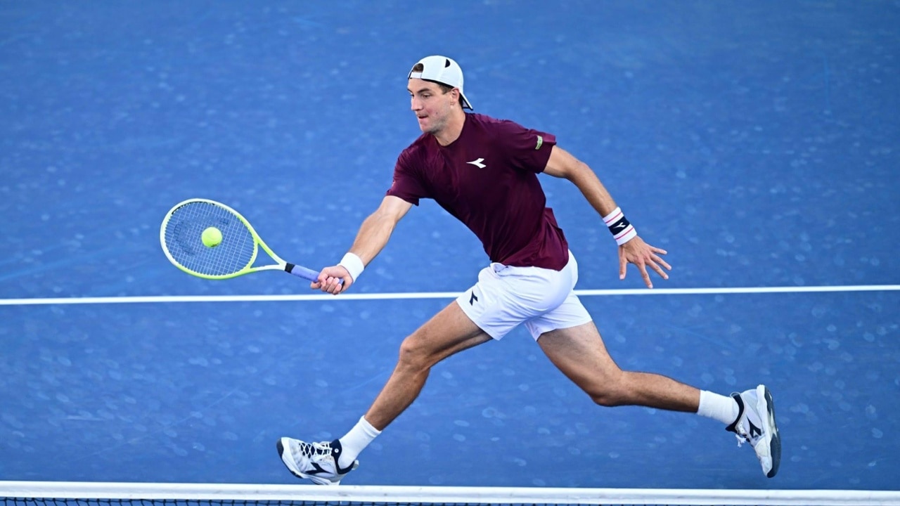 Jan-Lennard Struff in action during a men's singles match at the 2025 US Open on Friday, Aug. 29, 2025 in Flushing, NY. (Mike Lawrence/USTA)